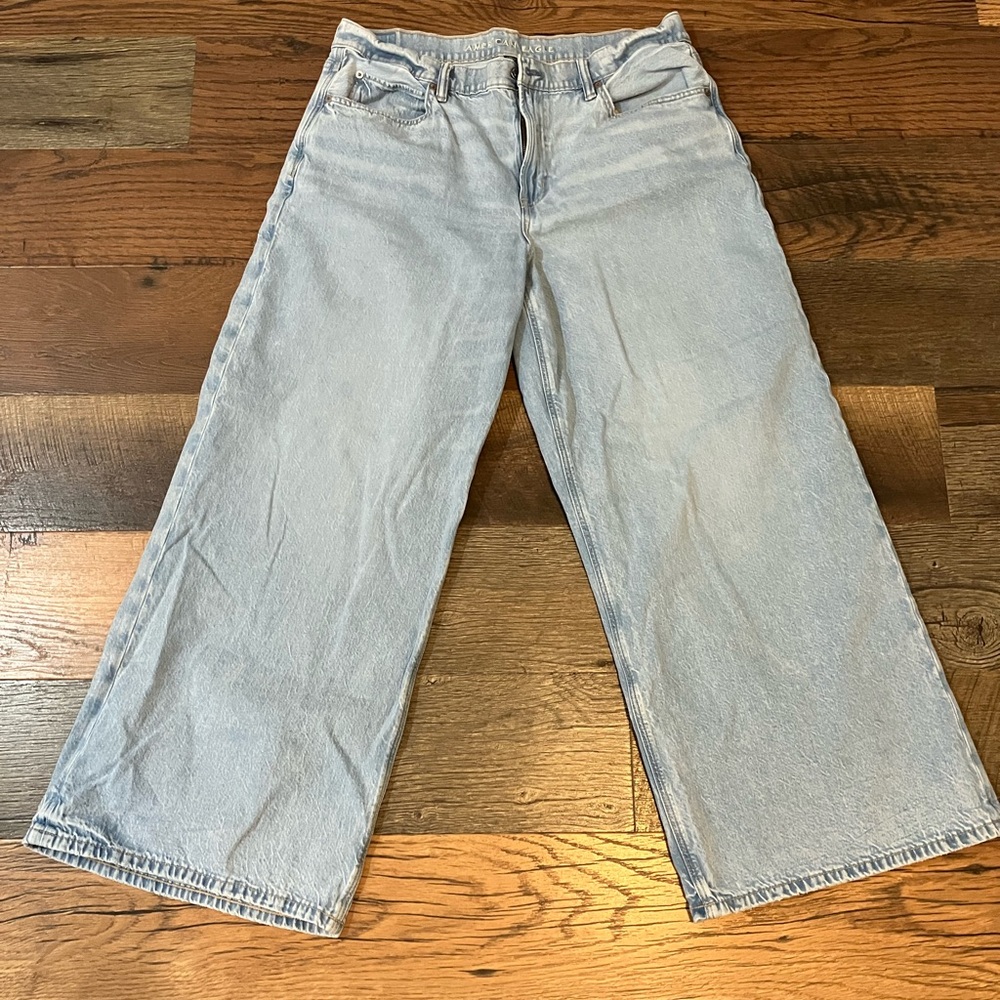 American Eagle low rise ultra wide leg jeans